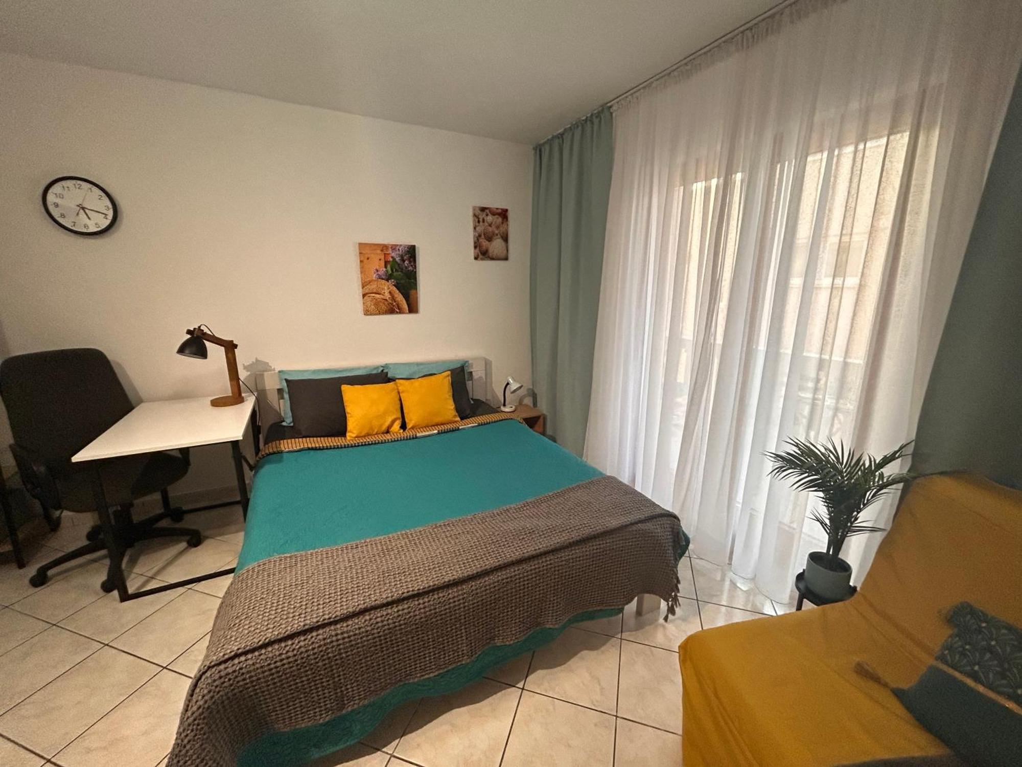 Studio Lucica Petrovac Luaran gambar
